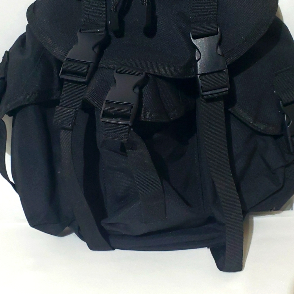Condor 4 pocket But pack - Picture 3 of 4